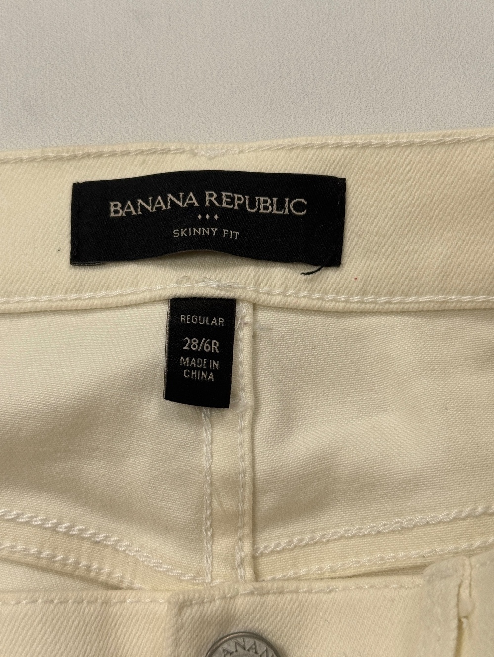 Banana Republic Skinny Fit Jeans Cream 2010s Slim Fit - Womens 28 / 6R - Picture 4 of 4